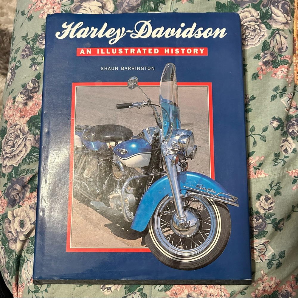 Harley-Davidson Illustrated History Book lots of photos